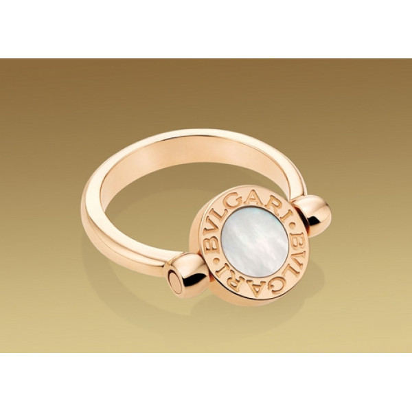 Ring Bulgari Bulgari pink gold, nacre, onyx Ring Bulgari Bulgari pink gold, nacre, onyx