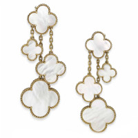 Van Cleef & Arpels earrings, yellow gold, mother of pearl Van Cleef & Arpels earrings, yellow gold, mother of pearl