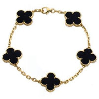 Van Cleef & Arpels bracelet, yellow gold, mother of pearl Van Cleef & Arpels bracelet, yellow gold, mother of pearl