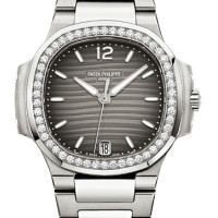 Patek Philippe Ladies Nautilus Stainless Steel Bracelet Automatic 2013 Patek Philippe Ladies Nautilus Stainless Steel Bracelet Automatic 2013