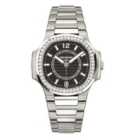 Patek Philippe 7008/1 Ladies Automatic Nautilus Patek Philippe 7008/1 Ladies Automatic Nautilus