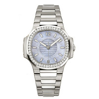 Patek Philippe 7008/1 Ladies Automatic Nautilus Patek Philippe 7008/1 Ladies Automatic Nautilus