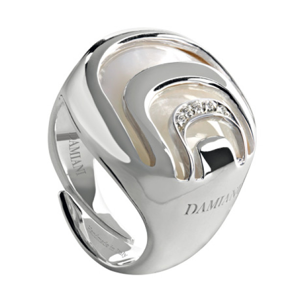 Ring Damiani Damianissima.925 silver, diamonds, nacre (20041998) Ring Damiani Damianissima.925 silver, diamonds, nacre (20041998)