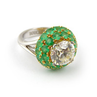 Boucheron ring 750 white gold, diamond, emeralds Boucheron ring 750 white gold, diamond, emeralds