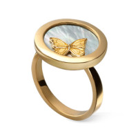 Ring Carrera y Carrera Baile de Mariposas Twist, yellow gold, nacre Ring Carrera y Carrera Baile de Mariposas Twist, yellow gold, nacre