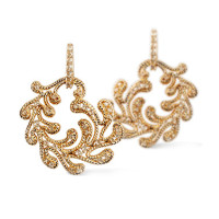 Earrings Carrera y Carrera Ruedo, yellow gold, diamonds Earrings Carrera y Carrera Ruedo, yellow gold, diamonds
