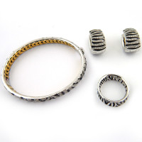 Roberto Coin set, bracelet, earrings, ring, white gold diamonds Roberto Coin set, bracelet, earrings, ring, white gold diamonds