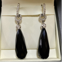 Crivelli earrings, white gold, diamonds, onyx