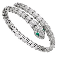 Bvlgari Serpenti bracelet, white gold, diamonds, emeralds Bvlgari Serpenti bracelet, white gold, diamonds, emeralds