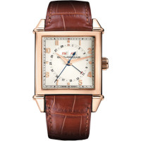 Girard Perregaux watches VINTAGE 1945 square TRIPLE CALENDAR Girard Perregaux watches VINTAGE 1945 square TRIPLE CALENDAR