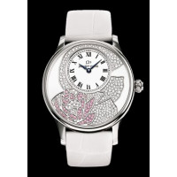 Jaquet Droz schaut sich La Fleur de Lotus an Jaquet Droz schaut sich La Fleur de Lotus an