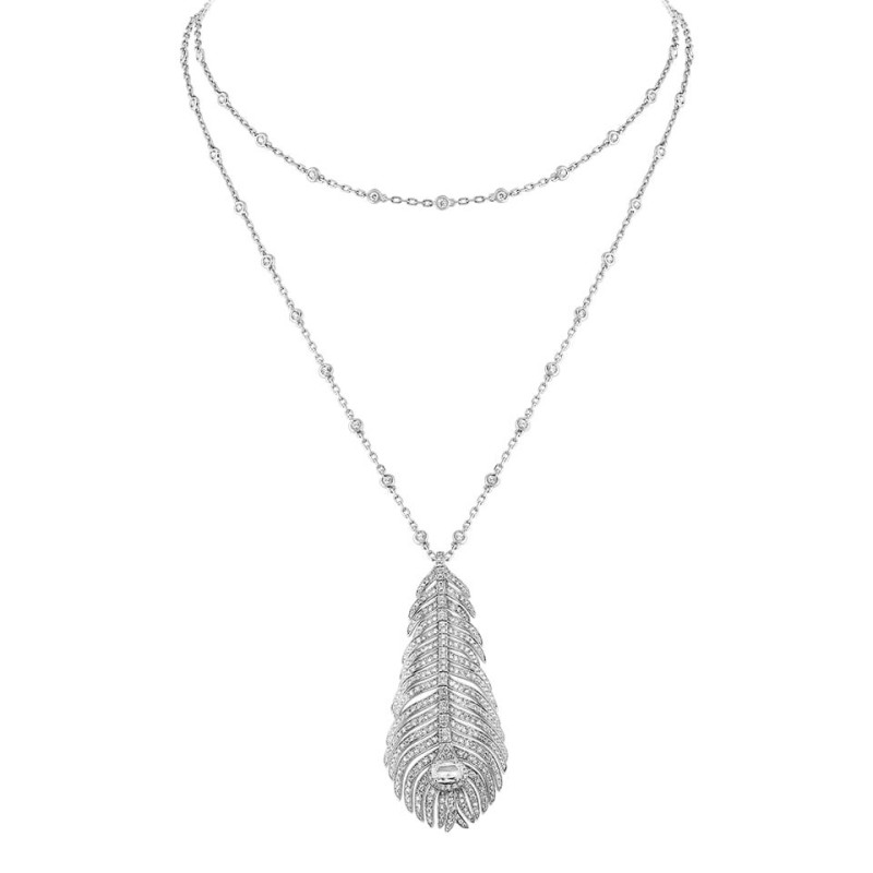 Naszyjnik Boucheron Plume de Paon, białe złoto, diamenty Naszyjnik Boucheron Plume de Paon, białe złoto, diamenty